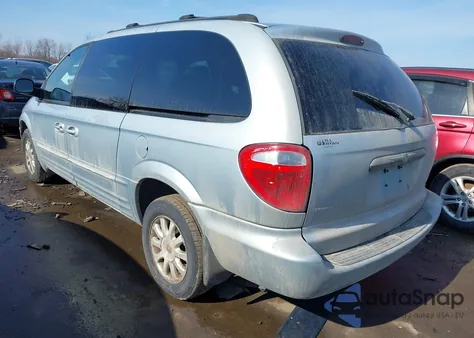 2001 Chrysler Town & Country Lxi z USA, uszkodzony, nr VIN 2C4GP54L21R296268